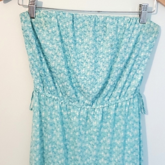 Summer Dress 👗 - Picture 2 of 3